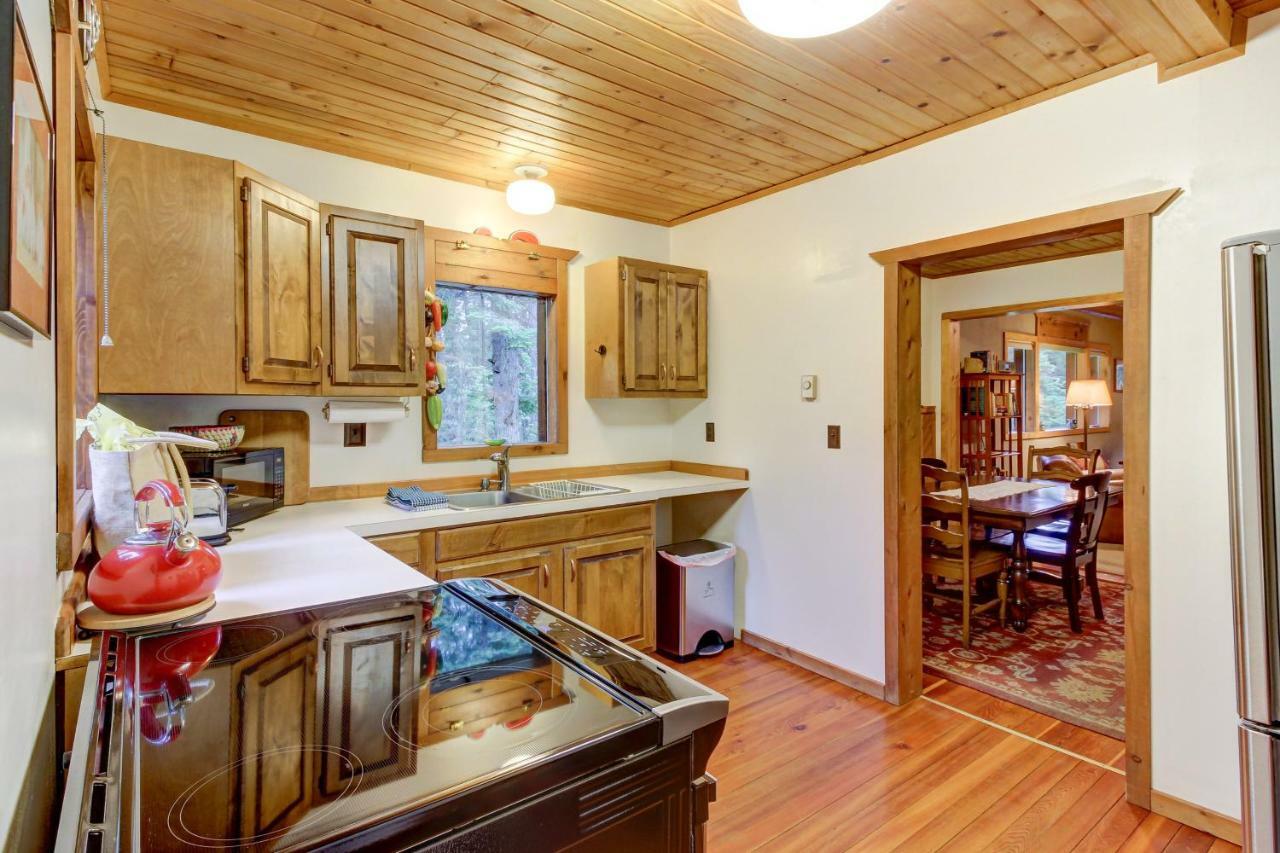 Foothill Cabin Creston Екстер'єр фото