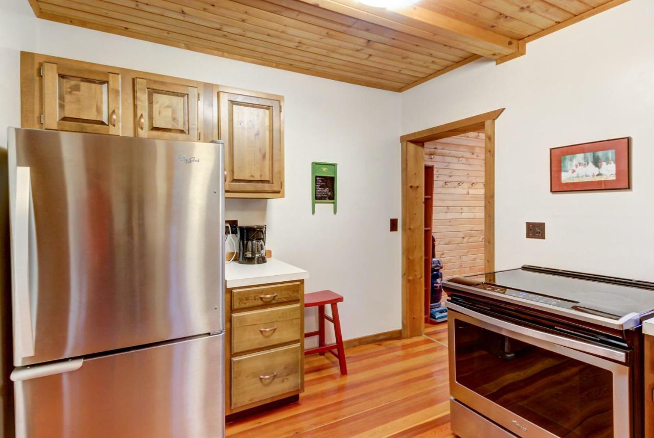 Foothill Cabin Creston Екстер'єр фото